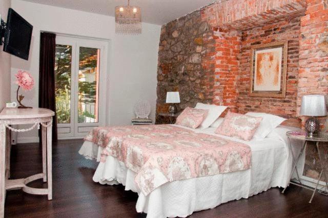 סנטנדר Hostal Jardin Secreto מראה חיצוני תמונה